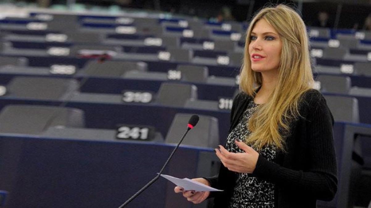 Yunan kadın siyasetçiden skandal Türkiye sözleri! Sahneye bu kez de o çıktı