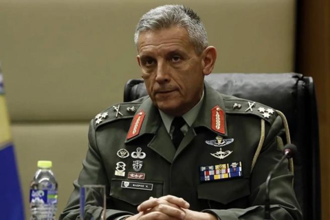 Yunanistan'ın eski Genelkurmay Başkanı haddini aştı! 