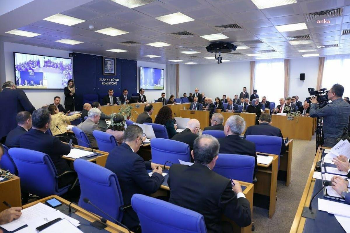 Zeytinliklerin madenciliğe açılmasına ilişkin düzenleme geri çekildi