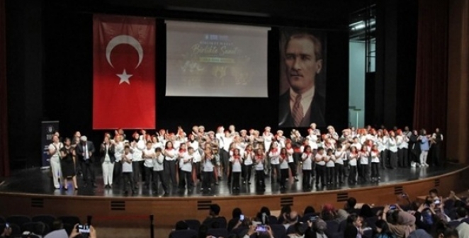 Büyükşehir’den ailelere özel sanat gecesi