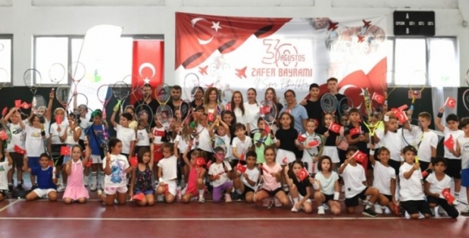 Osmangazi'de minik raketlerin turnuva heyecanı