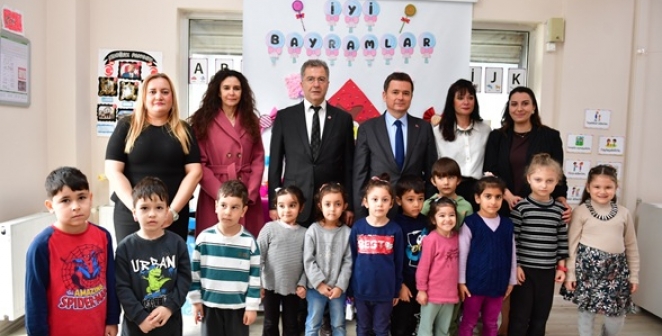 Başkan Erkan Aydın’dan Çocuklara Bayram Ziyareti