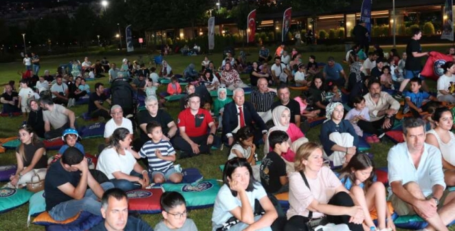 Büyükşehir’den Mobilfest İle Bilim Dolu Gece