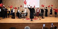 Zamansız Kadınlar oyunu Osmangazi’de sahne aldı