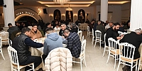 Bursa Osmangazi Belediyesi Panayırda iftar sofrası kurdu