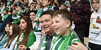 Başkan Aydın Bursaspor sevgisini çocuklara aşılamaya devam ediyor